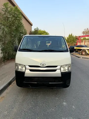 Toyota Hiace Van GL 2015 GCC Specs - Well Maintained