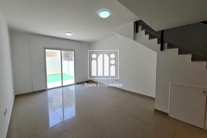 Modified Villa 3BR + Study | Private Garden | Excellent Location |