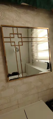 Luxury Decorative Wall Mirror – 90 × 90 cm