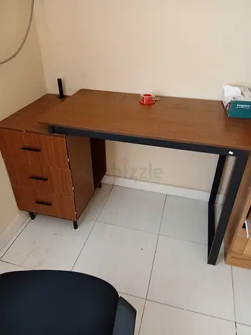 Wooden Office Desk with 3-Drawer Mobile Pedestal - Good Condition