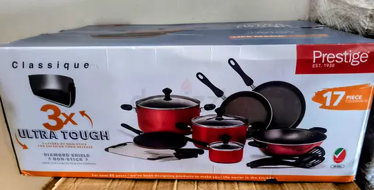 Prestige Brand new 17 pcs cookware set