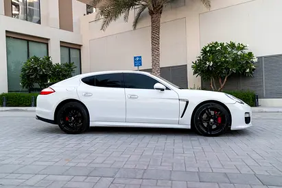 2013 Porsche PANAMERA 缩略图 7