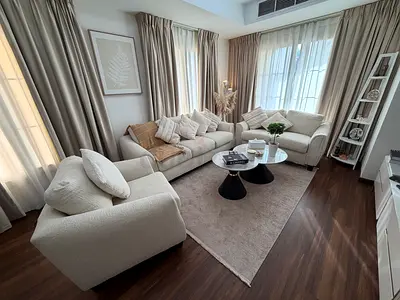 1 Year Old Sofa Set Fabric 6 seaters 3+2+1 from Pan Home