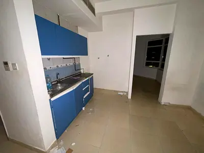 Big Studio With Separte Kitchen Near Al Heerah Beach