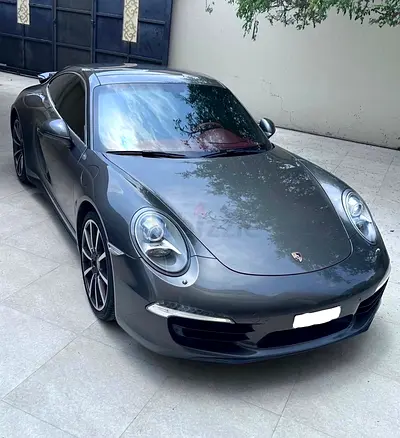 Porsche 911 Carrera 4 2013 | GCC Specs | Full Service History Agency Pristine Condition