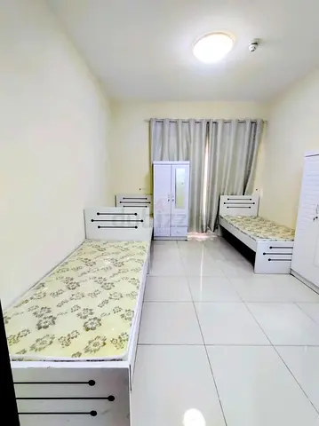 Offer! Bed Space For Executive MALE (Ind/Pak/Nep Only)