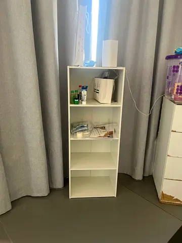 White 6-Cubby Storage Shelf / Bookcase - Good Condition