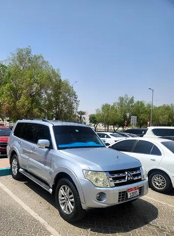 Mitsubishi Pajero GLS Top Line 2012 | GCC Specs | Clean Condition