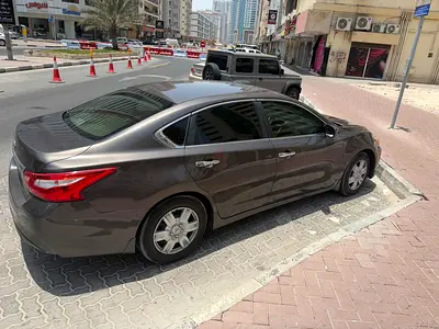 Nissan Altima S 2016 American Specs - Well Maintained - With Service Package