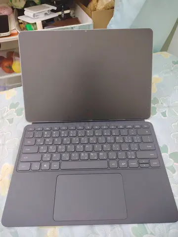 Honor Magic Pad 3 with Magic Keyboard Pen - good working condition