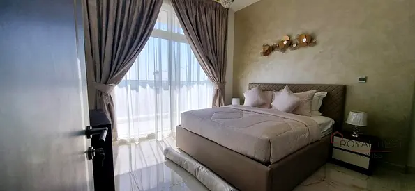 Big Layout I Fully Furnished I Prime Location