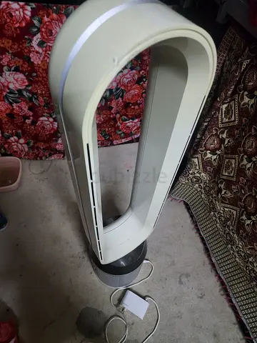 Dyson-style bladeless tower fan (working) - white/silver