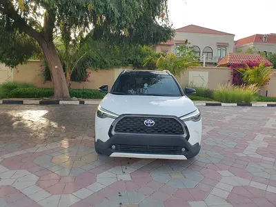 2024 HYBRID CROLA CROSS GCC FUL OPTON TOP REANG SUN ROOF LEATHER CAMRA EXCELENT COUNDTION
