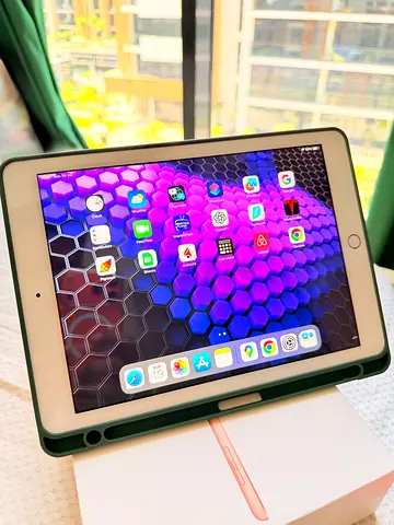 Apple iPad 6th Generation Excellent Condition