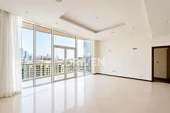 Sea View | High Floor | Study Room | Type C Unit