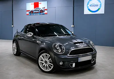 2013 MINI COOPER photo 2