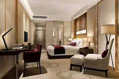 FULLY LUXURY FURNISHED ONE TWO BEDROOM APARTMENT