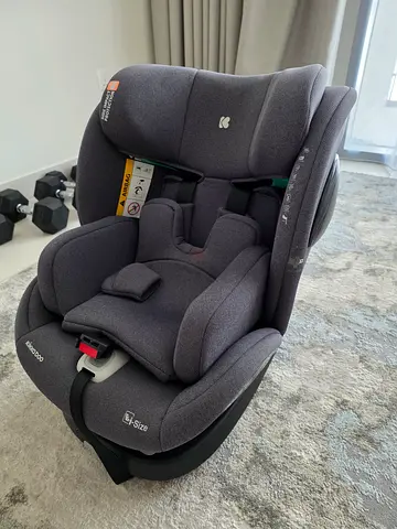 Kikaboo I-Twist I-Size car seat