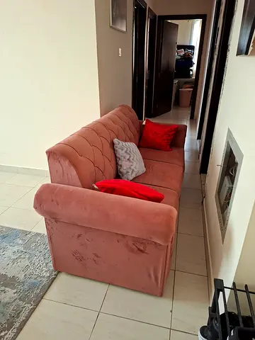 3-seater velvet sofa in blush pink, excellent condition
