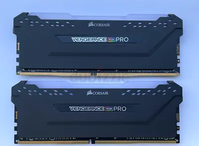 CORSAIR VENGEANCE RGB PRO 32GB / 2x16GB / DDR4 3200MHz CL16 , Free next day delivery ,