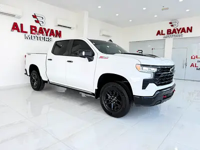 شيفروليه سيلفرادو تريل بوس ابيض/احمر خليجي 2023 Chevrolet Silverado 1500 LT Trail Boss | GCC Specs