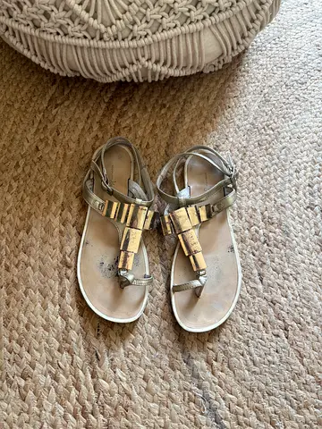 Italian brand sandals size 38/uk5