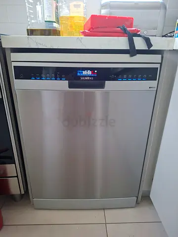 Siemens like new dishwasher iQ500 new model very good working free delivery installation