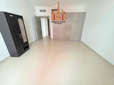 Spacious 1BHK Apartment opposite Of Safari Mall With Balcony parking