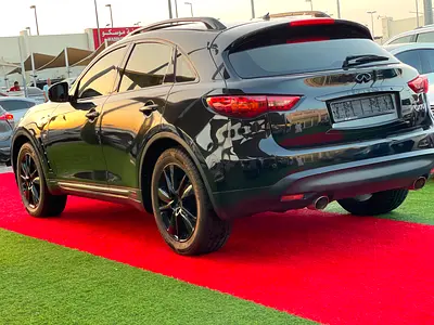 صورة 4 لـ 2014 Infiniti QX70