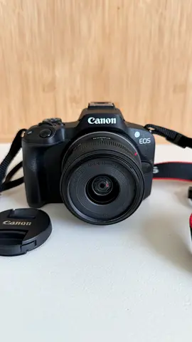 Canon EOS R50 Mirrorless Camera Content Creator Kit
