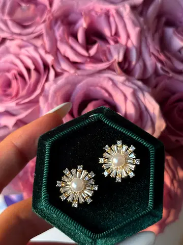 Earrings stainless steel golden sun flower zirconia new
