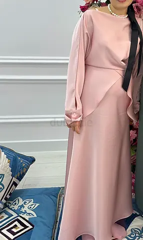 Top and Skirt set in satin to sell