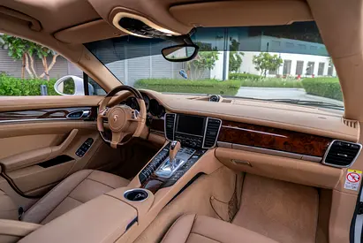 2013 Porsche PANAMERA 缩略图 11