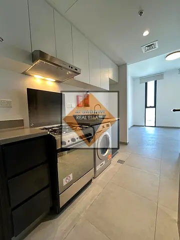 Elegant Studio Apartment | Pool & Gym Access | Garden View