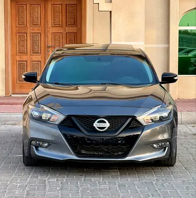2016 Nissan MAXIMA 照片 2