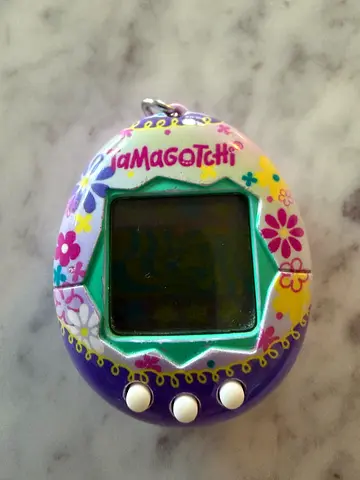 Tamagotchi Gen2 Excellent condition