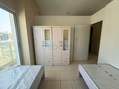LUXURY LADIES SHARING ACCOMODATION WITH ATTACHED BATHROOM