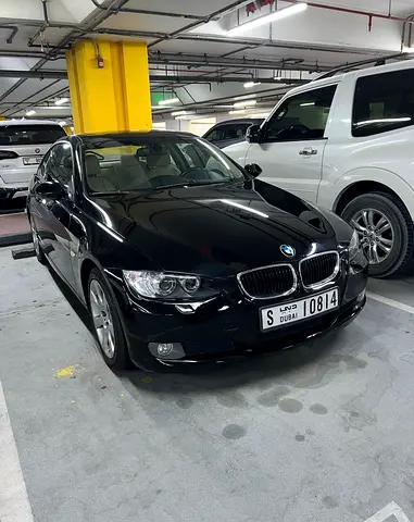BMW 3-Series 320i 2009 GCC Specs - Well Maintained