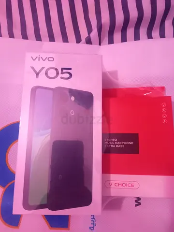 vivo Y05 smartphone + sealed earphones - brand new in box