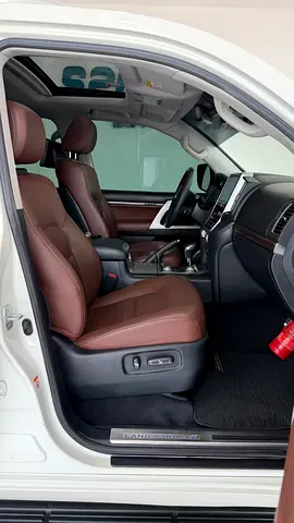 صورة مصغرة 11 لـ 2017 Toyota LAND CRUISER
