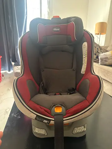 Chicco NextFit Zip Convertible Car Seat