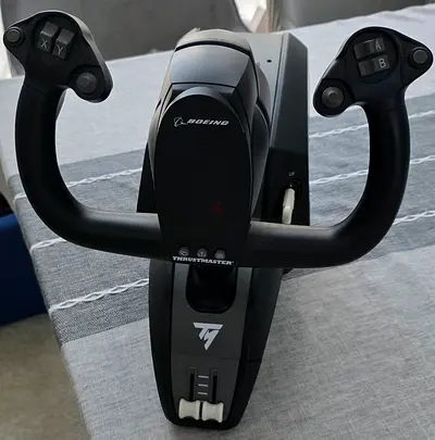 Thrustmaster TCA yoke pack Boeing edition