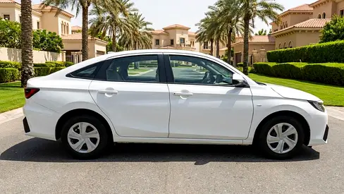 2023 Toyota YARIS 缩略图 3