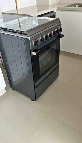 Toshiba 4 Burner Gas Cooking Range, 60x60, TBA-24BMG4G