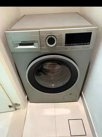 Bosch series 4 model 9 kg washing machine neat and clean perfect working