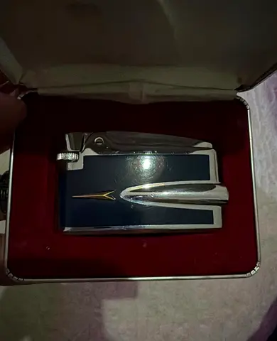 Ronson Lighter