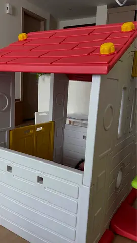 Mini Panda - Tomo Swing House