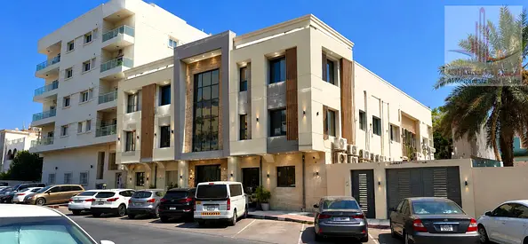 For sale an investment building in Ajman Al Nuaimiya 2 area An excellent investment opportunity with a stable financial return in the heart of Al Nuai