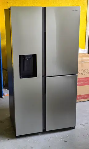 Samsung Latest model Three doors Side-by-Side Refrigerator Excellent Condition only 6 months used