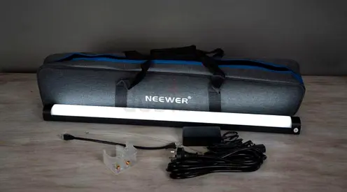 Neewer TL60 RGB Tube Light - Like New